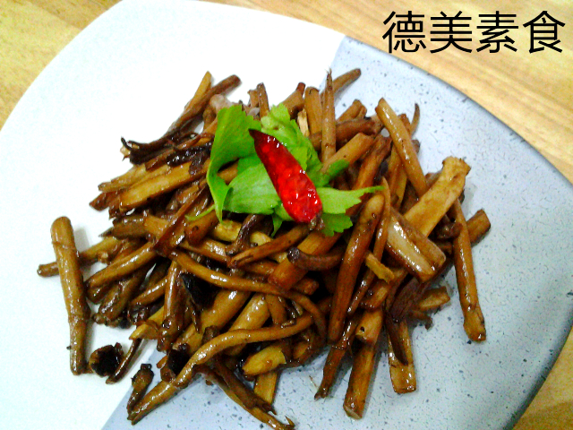德美素食：醬油茶樹菇