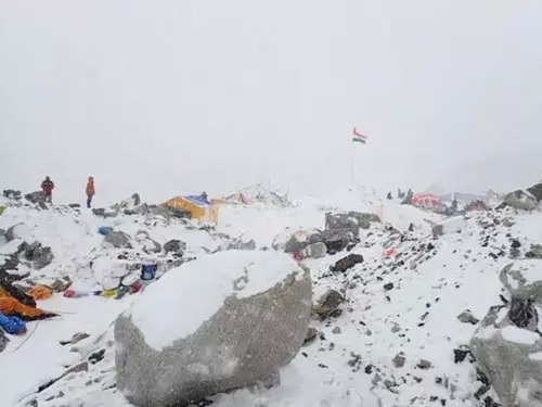 美麗的雪山下面蘊藏著巨大的危機：尼泊爾大地震給我們哪些啟示？