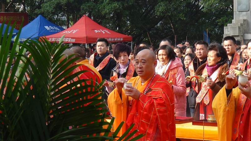 2013年彌陀誕，佛山順德寶林寺舉行阿彌陀佛佛像開光典禮