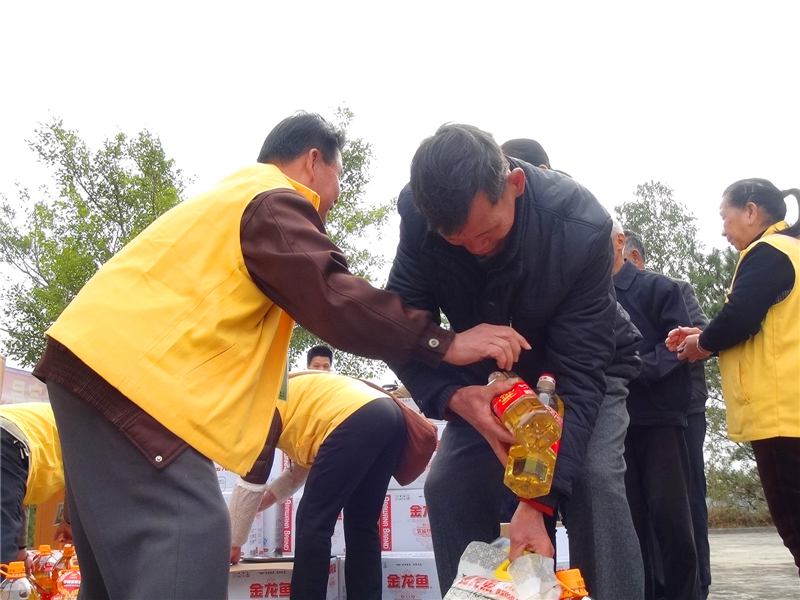 2015春節前送米送油第六站：梅縣南口鎮維山村
