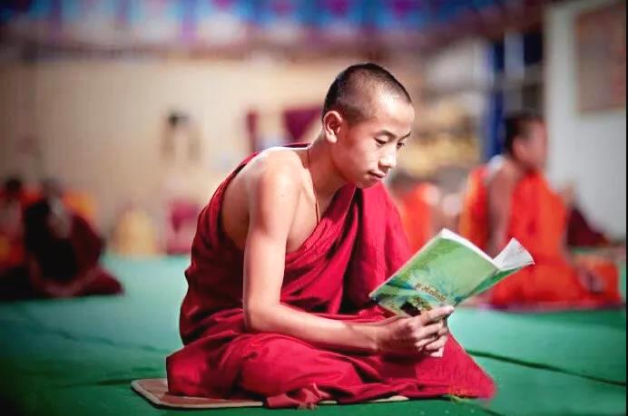 佛教常識：學佛、信佛、皈依和出家有什麼區別？