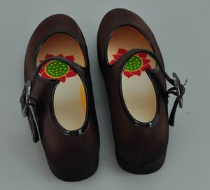 愛心鞋：雪蓮時尚平底咖啡色女鞋（編號：XL002-2）