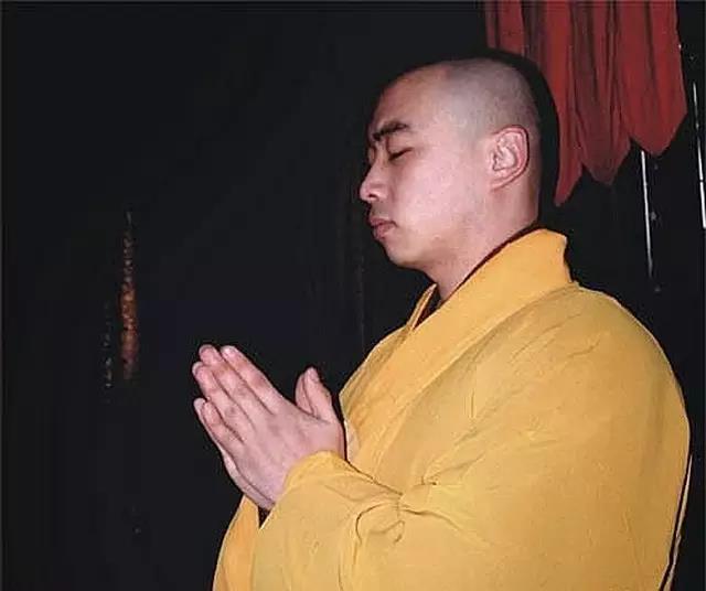 禮佛必看！8張圖告訴你如何拜佛最虔誠