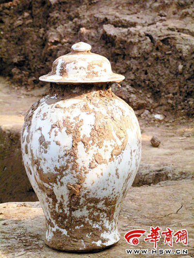 揭秘高僧坐化全過程:歷經百年雙腿依然盤坐(圖) 揭秘高僧坐化全過程:歷經百年雙腿依然盤坐(圖)