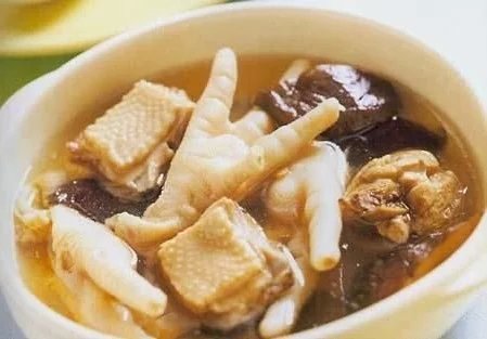 盤點最殘忍的十二大菜餚 盤點最殘忍的十二大菜餚