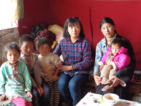 藏區那些貧困失學的孩子們