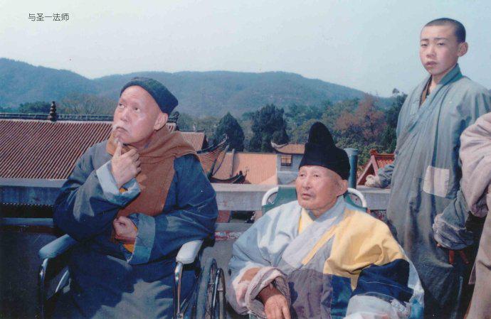 宏琳法師：傳臨濟宗第四十四世體光本達禪師真贊