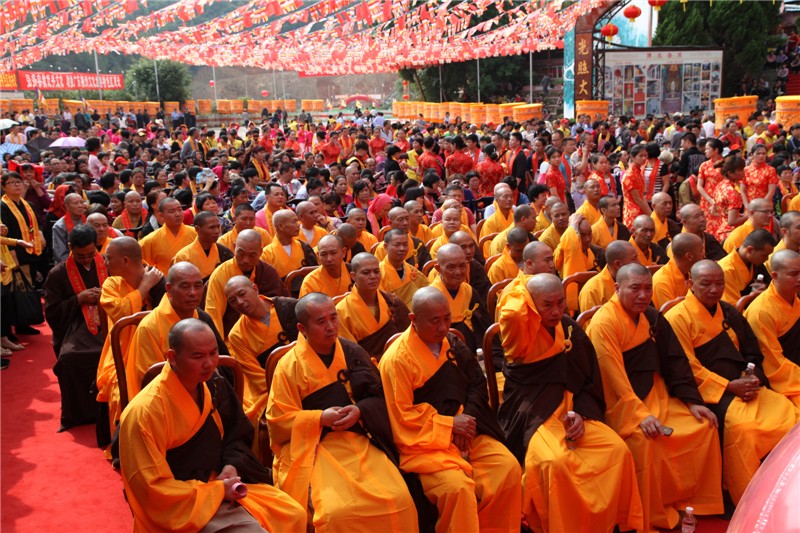 佛光寺開放20周年慶典及數千尊法像開光圖片