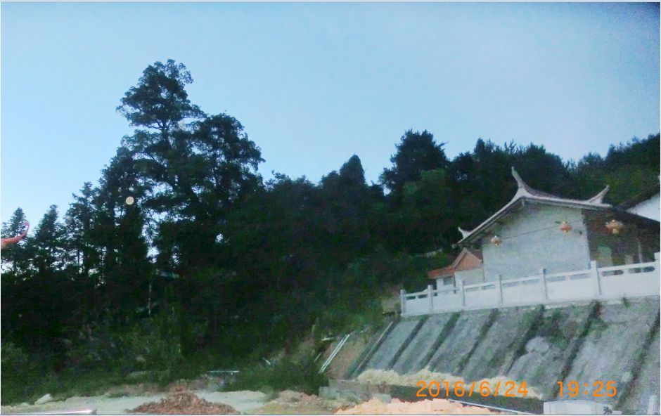 路邊大石佛緣說,瑤音禪寺夜來客 路邊大石佛緣說,瑤音禪寺夜來客