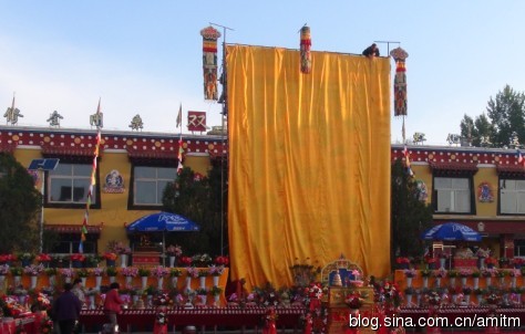 妙吉寺：妙吉寺第四屆十萬束鮮花供佛法會盛況